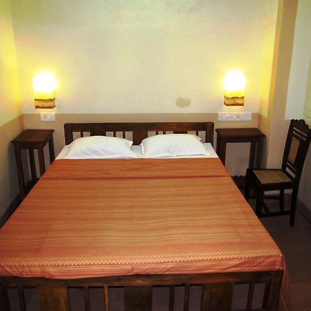 Royal Phoenix Inn ปณชี ภายนอก รูปภาพ